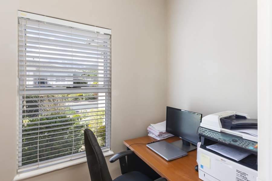 To Let 3 Bedroom Property for Rent in Heritage Park Western Cape